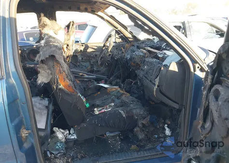 2002 Dodge Dakota из США, поврежденный, VIN 1B7GG12X92S724030